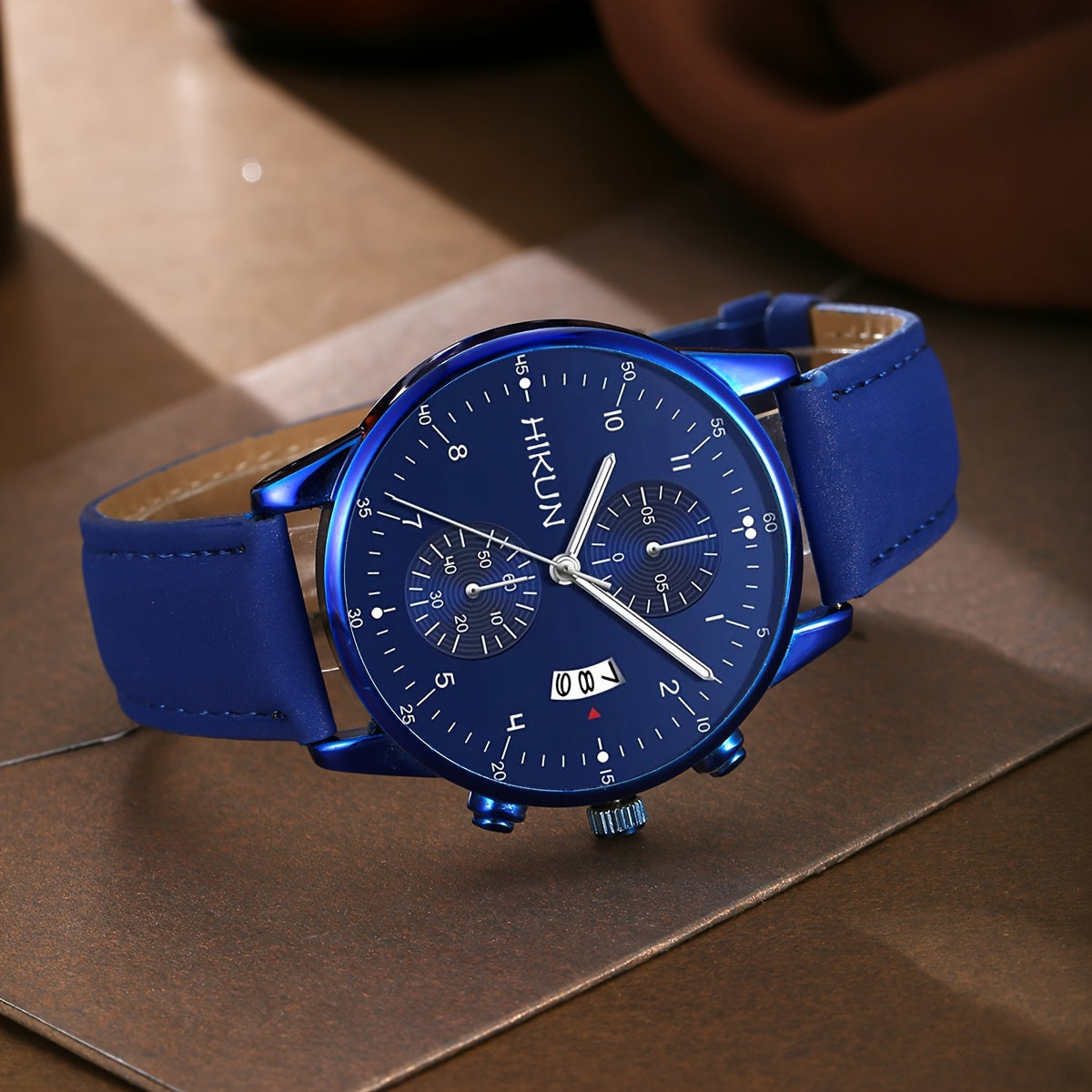 New Casual Sports Style Men's Quartz Watch+2 Personalized Bracelets