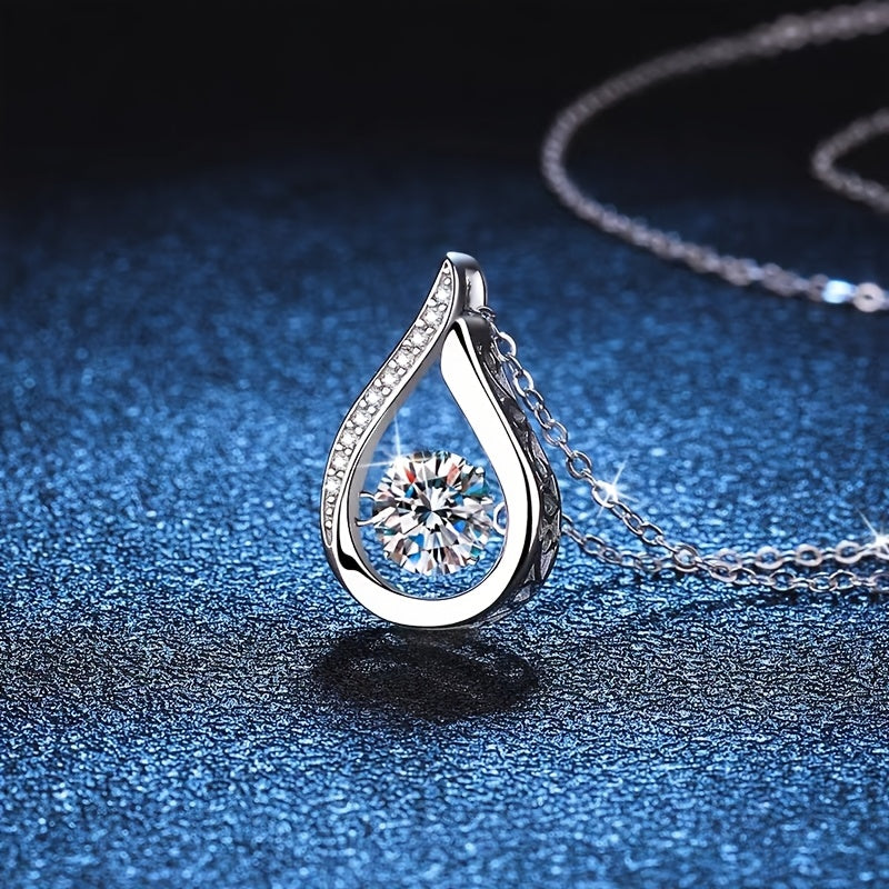 Elegant Moissanite Pendant – Round-Cut Sparkle