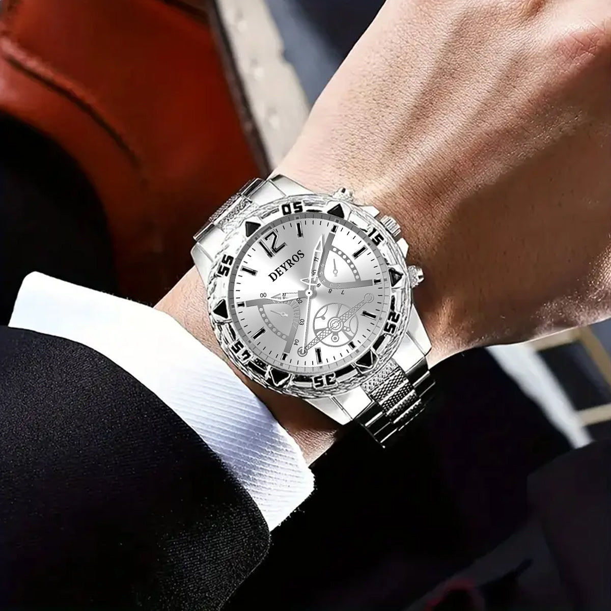 Minimalist Quartz Watch – Silver Steel