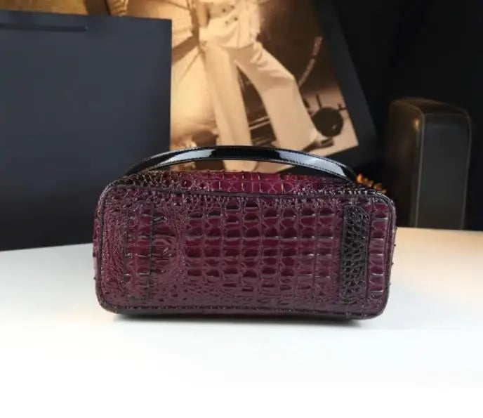 Genuine Leather Women’s Handbag – Retro Crocodile Bucket Bag