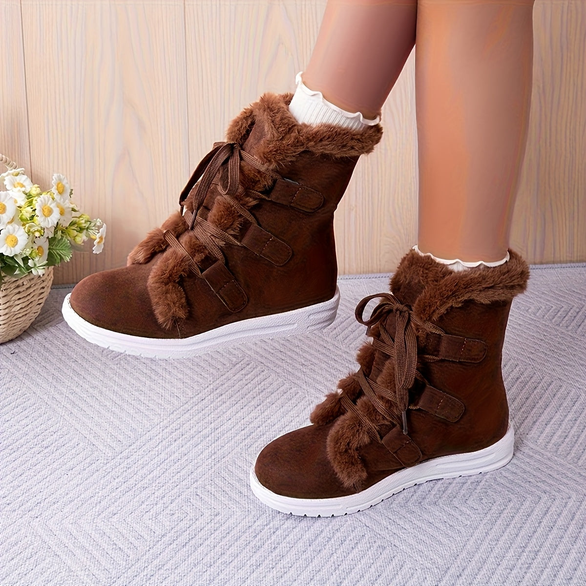Women'S Lace-Up Winter Boots with Plush faux fur-Like Lining